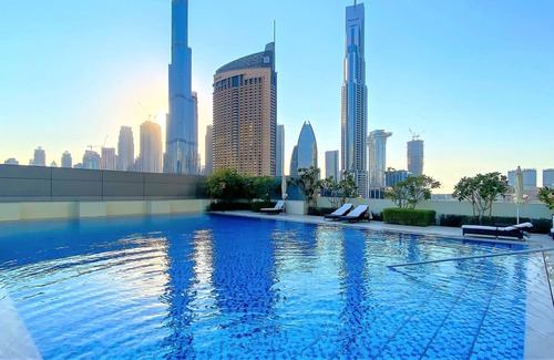 Bur Dubai Apartment | Stunning Downtown Views with Dubai Mall access
