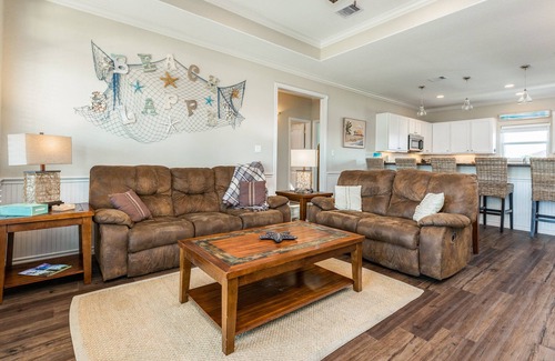 Crystal Beach House | Stunning | Gulf Views | Firepit