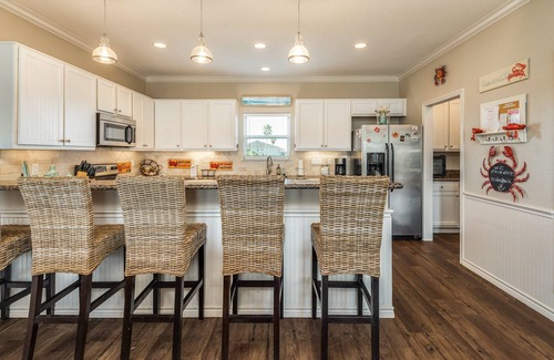 Crystal Beach House | Stunning | Gulf Views | Firepit