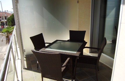 Sao Martinho do Porto Apartment | Stunning high spec apartment with heated pool