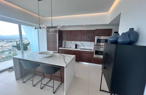 Puerto Vallarta Condo | STUNNING HIGHEND 1BR AT ICON PUERTO VALLARTA