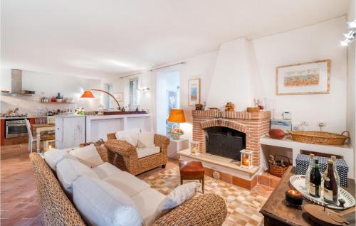 Montalto di Castro House | Stunning Home In Montalto Di Castro