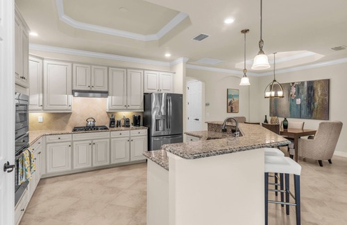 Naples House | Stunning Home in Award Winning Fiddler's Creek
