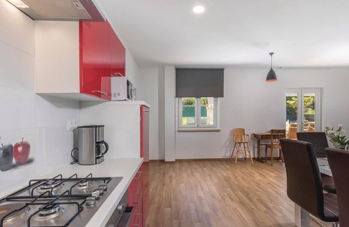 Bale House | Stunning home in Bale