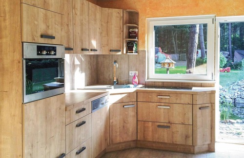 Mueggelheim House | Stunning Home in Berlin With 4 Bedrooms, Sauna and Wifi