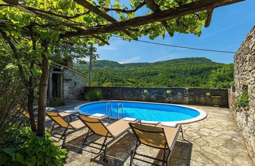 Buzet House | Stunning home in Buzet