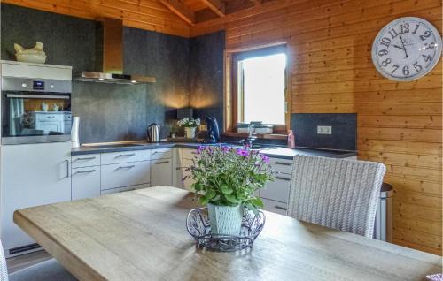 Nimsreuland House | Stunning Home In Nimsreuland With Wifi