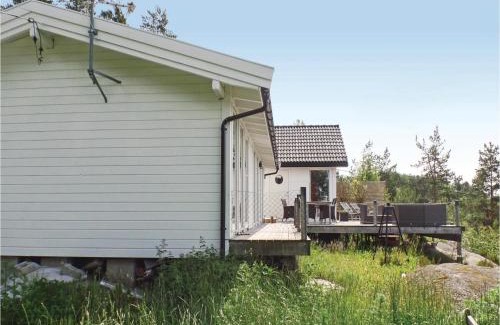 Frogn House | Stunning Home In Nordre Frogn With Wifi