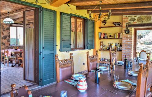 Palmi House | Stunning Home In Palmi With Wifi