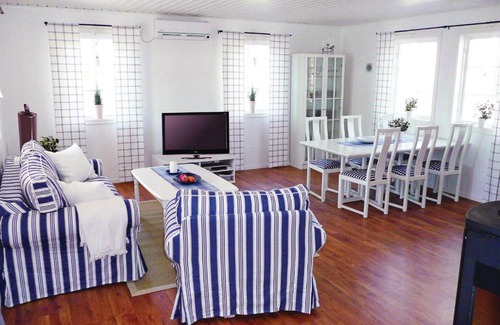 Viken House | Stunning home in rjng with 3 Bedrooms and WiFi