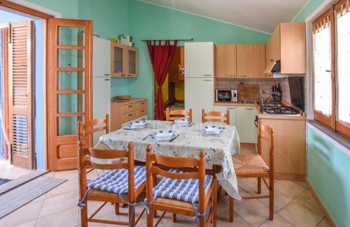 Santa Caterina House | Stunning Home In Scaterina Di Pittinur