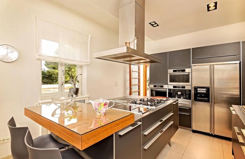 Split House | Stunning home in Split with WiFi