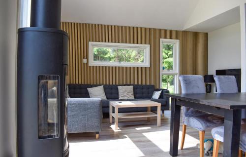 Vittsjo House | Stunning Home In Vittsjö With Sauna