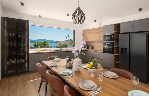 Zaboric House | Stunning home in Zaboric with sauna