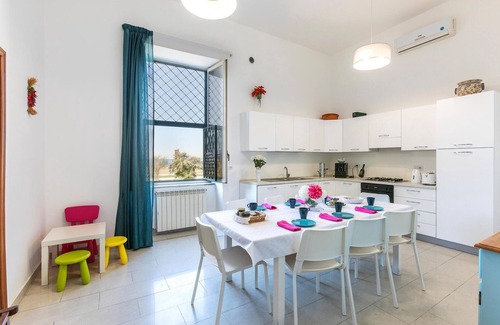 Castellammare di Stabia House | Stunning home in Castellammare di Stabi