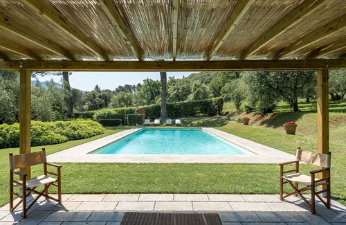 San Lorenzo a Vaccoli Villa | Stunning private villa with A/C, private pool, WIFI, TV, patio and panoramic view, close to Lucca