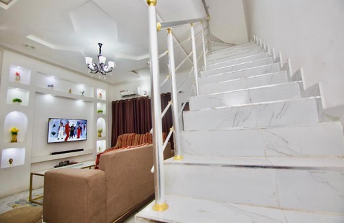 Ofin Villa | Stunning Luxury 4 bedroom duplex - Oasis Villa, Lekki