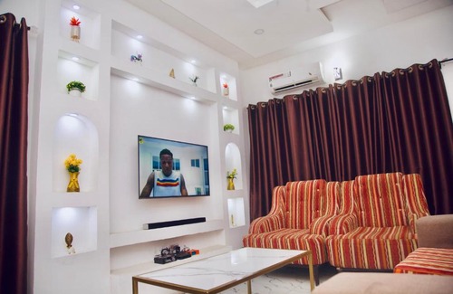 Ofin Villa | Stunning Luxury 4 bedroom duplex - Oasis Villa, Lekki