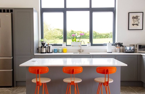 Saint Gennys House | Stunning luxury cliff top retreat - direct access to the South West Coast Path.