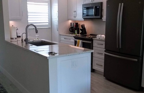 Park Shore Condo | Stunning new condo in Park Shore. NEW 30 day availability for remainder of 2025.