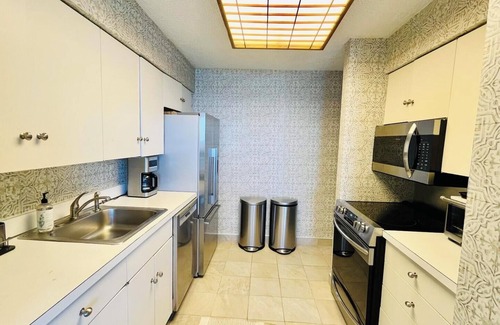 North Shores Condo | Stunning Ocean Views, Private Beach & Pool – Luxury 2BR Condo at North Shores!
