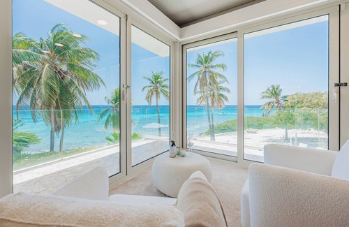 Palm Beach House | Stunning Oceanfront Villa, 8BR, Private Pool & Beach Access