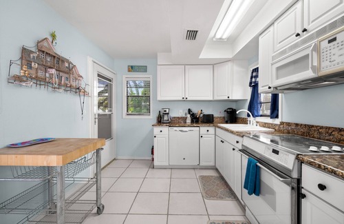 Sunset Beach House | Stunning Pet-Friendly Beach Home, Short Walk to the Beach