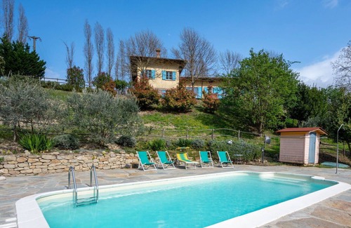 Cossano Belbo House | Stunning private villa for 16 guests with private pool, WIFI, patio, pets allowed and parking