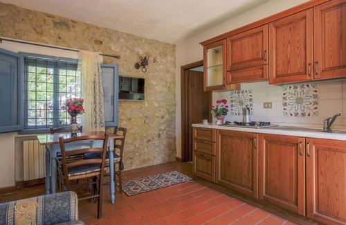 Monteriggioni Villa | Stunning private villa with WIFI, private pool, TV, patio, pets allowed and panoramic view