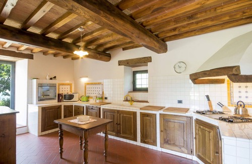 Pontassieve House | Stunning private villa for 11 guests with private pool, WIFI, TV and balcony, close to Florence