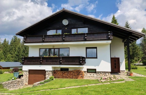 Harrachov House | Stunning private villa for 12 people with WIFI, TV, balcony and pets allowed