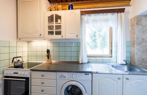 Vitkovice House | Stunning private villa for 12 guests with WIFI, TV, terrace, pets allowed and panoramic view