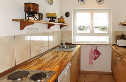 Gutach im Breisgau House | Stunning private villa for 7 people with WIFI, TV, patio, pets allowed and panoramic view