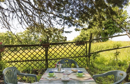 Allumiere House | Stunning private villa for 7 guests with WIFI, TV, terrace, pets allowed and parking