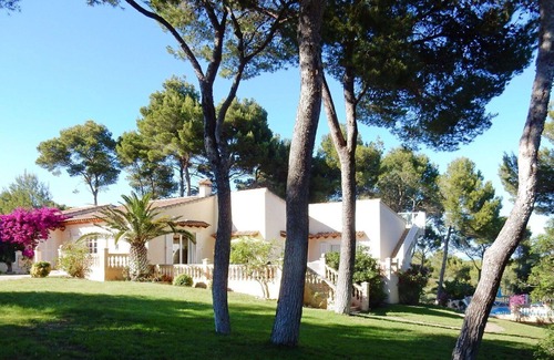 Cala Ratjada Villa | Stunning private villa with private pool, WIFI, TV, patio, pets allowed, panoramic view and park...