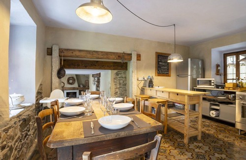 Mergozzo House | Stunning private villa for 6 guests with WIFI, TV and balcony