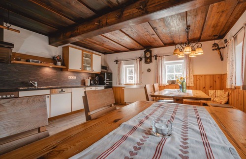 Abtenau Villa | Stunning private villa for 12 guests with WIFI and TV
