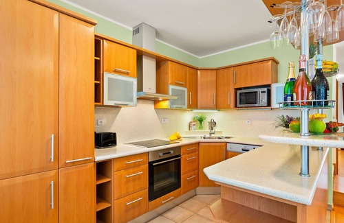 Dolni Chabry Villa | Stunning private villa for 8 people with WIFI, private pool, TV and terrace