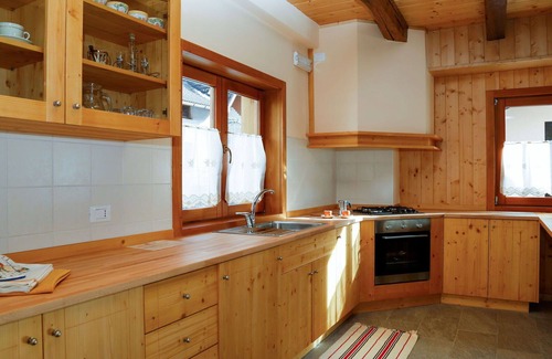 Ovaro House | Stunning private villa for 4 guests with WIFI and TV
