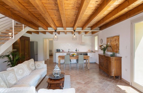 Borgo San Lorenzo Villa | Stunning private villa for 7 people with WIFI, private pool, A/C, TV, patio and panoramic view