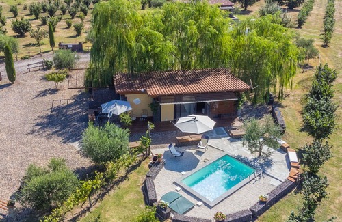 Sutri House | Stunning private villa for 2 people with WIFI, A/C, private pool, TV, panoramic view and parking