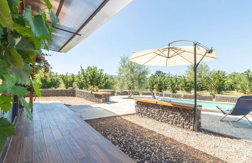 Sutri House | Stunning private villa for 2 people with WIFI, A/C, private pool, TV, panoramic view and parking