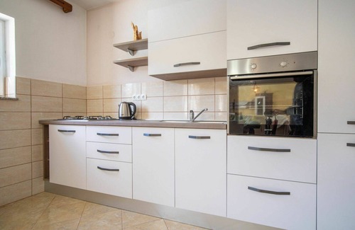 Senj House | Stunning private villa for 4 guests with private pool, WIFI, TV, terrace and pets allowed