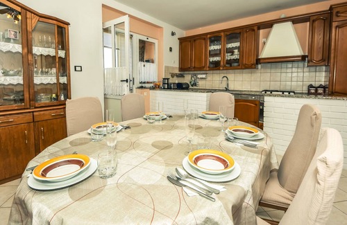 Stankovci House | Stunning private villa with private pool, A/C, WIFI, TV, patio, pets allowed and panoramic view
