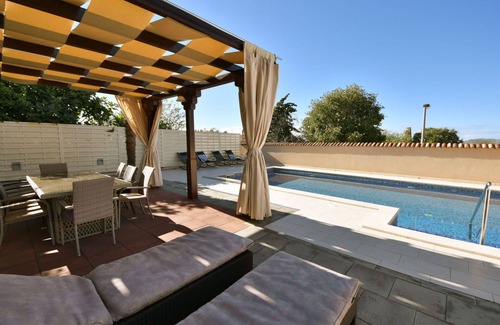 Stankovci House | Stunning private villa with private pool, A/C, WIFI, TV, patio, pets allowed and panoramic view
