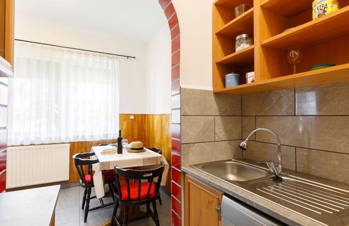 Balatonfenyves House | Stunning private villa for 10 guests with WIFI, TV, terrace and parking