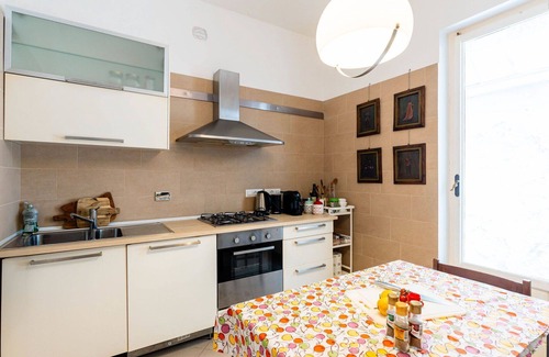 Alassio Villa | Stunning private villa for 6 guests with WIFI and pets allowed