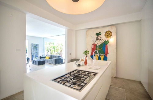 Terrasini Villa | Stunning private villa for 4 people with A/C, private pool, WIFI, TV and pets allowed