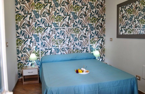 Trivio Villa | Stunning private villa for 6 people with WIFI, A/C, private pool, TV, pets allowed and parking