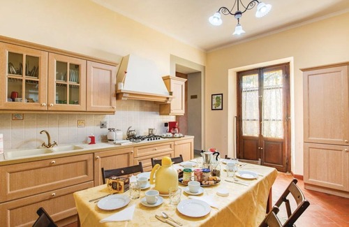Vicchio Villa | Stunning private villa for 16 guests with WIFI, private pool, TV, patio, panoramic view and park.
